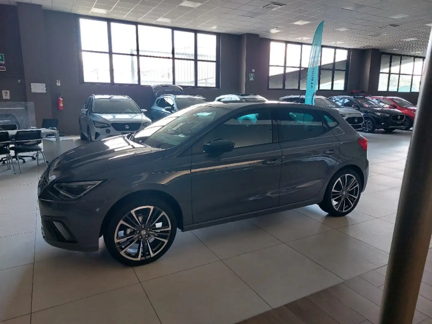SEAT Ibiza 5 Porte 1.0 EcoTSI Anniversary-Limited Edition Grigio - 2