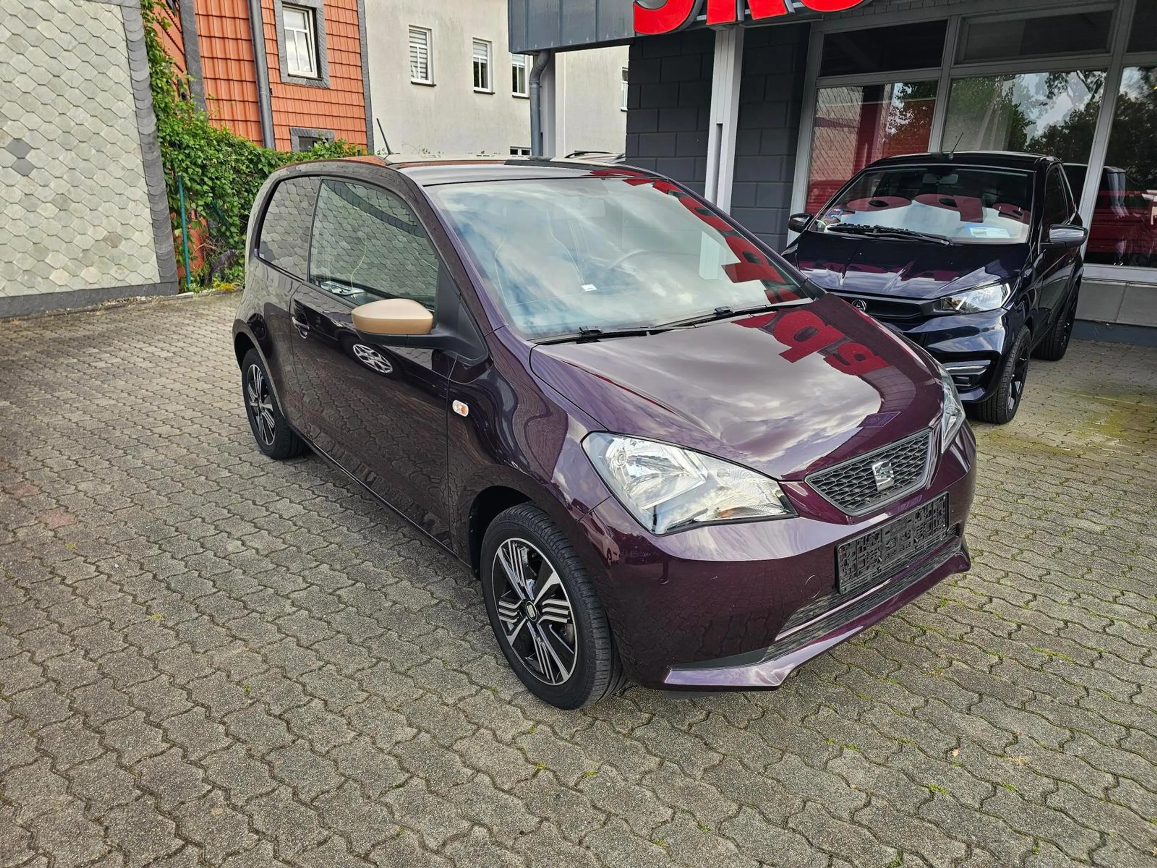 SEAT Mii 1.0 MPI COSMOPOLITAN+DACHKONTRAST+ALCANTARA+ — photo 2