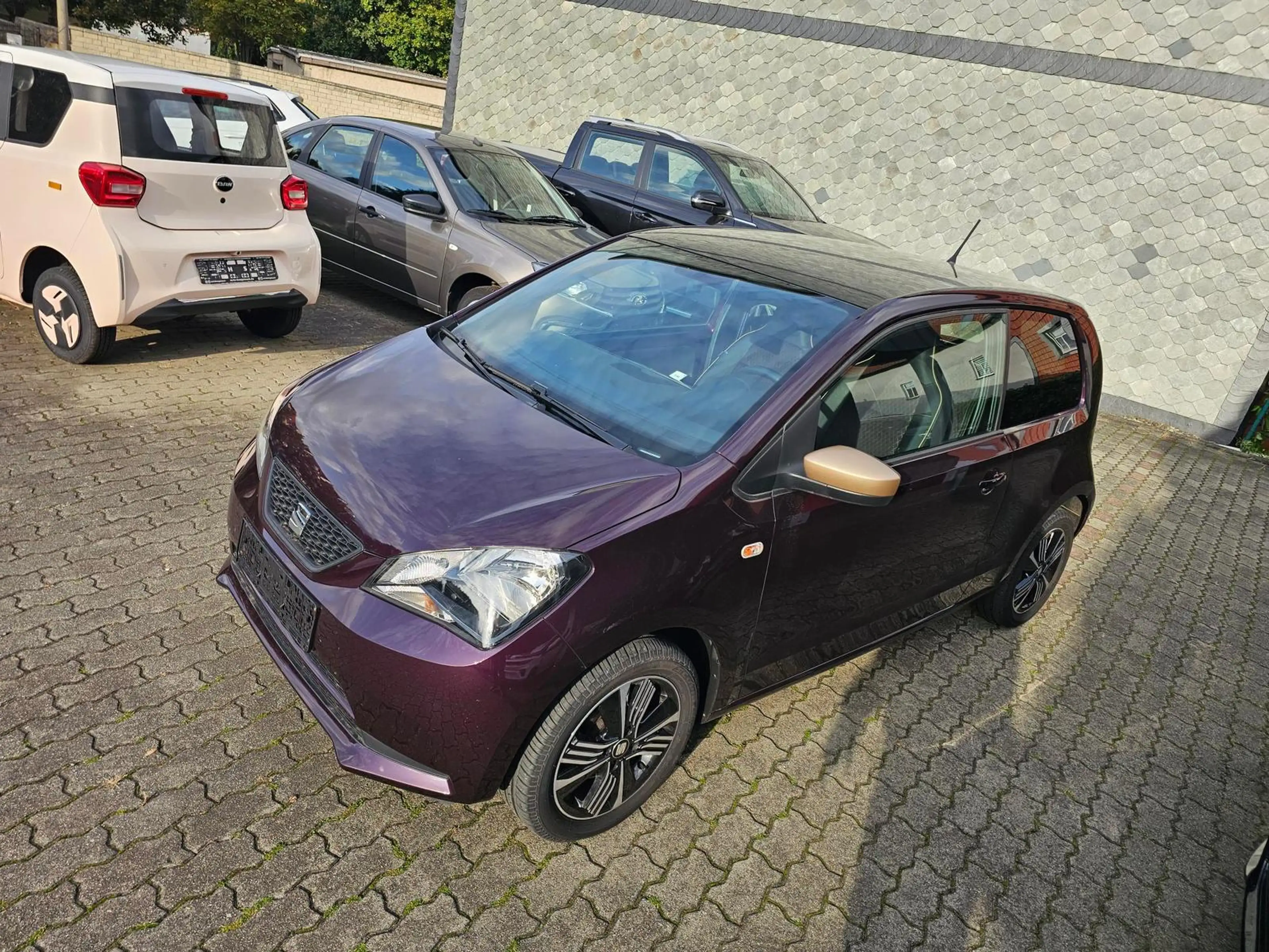 SEAT Mii 1.0 MPI COSMOPOLITAN+DACHKONTRAST+ALCANTARA+ — photo 10