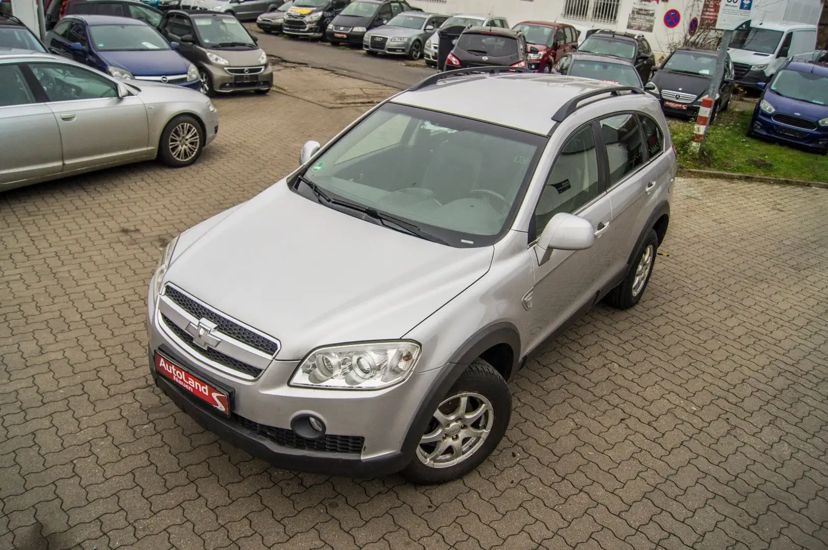 Chevrolet Captiva 2.4 LS 2WD 7-Sitzer+kein TÜV+NR71 Plateado - 1