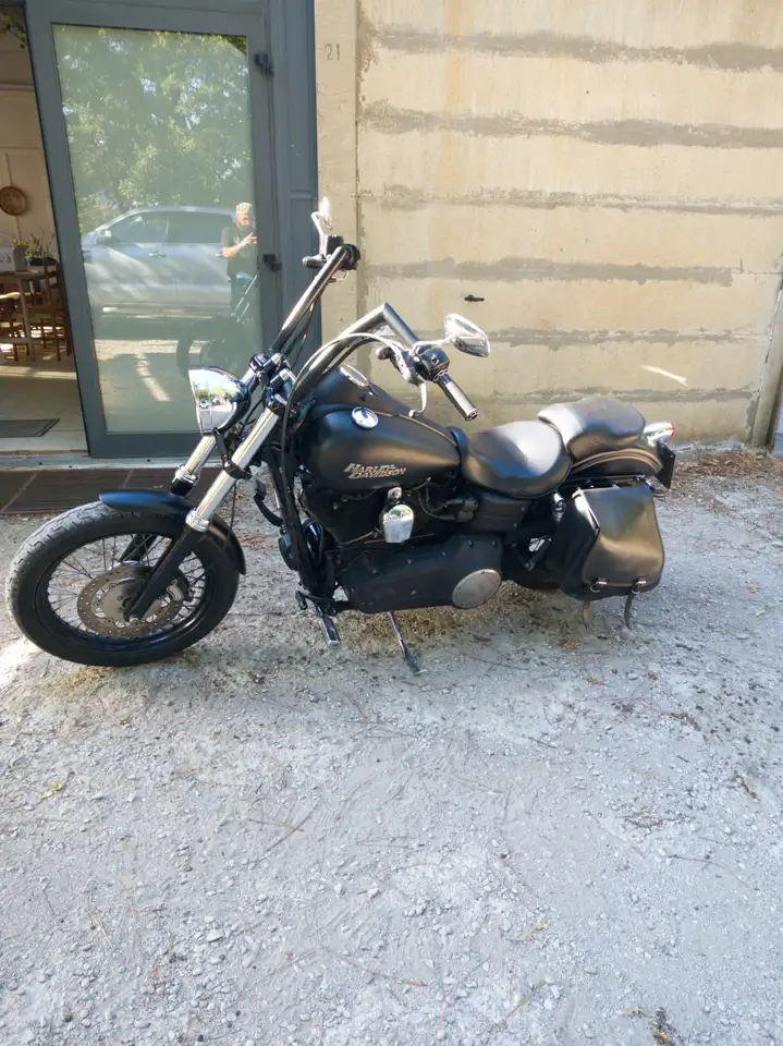 Harley-Davidson Dyna Street Bob