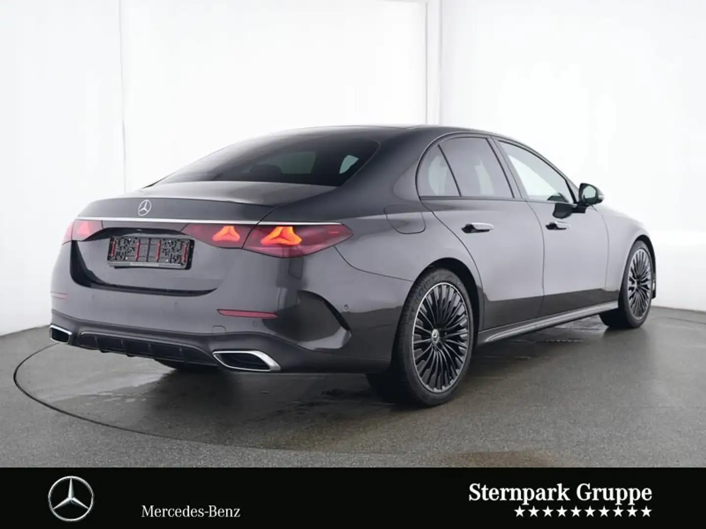 Mercedes-Benz E 200 E 200 AMG Premium/Burm4D/360°/SuperScreen/Distr. Grau - 2