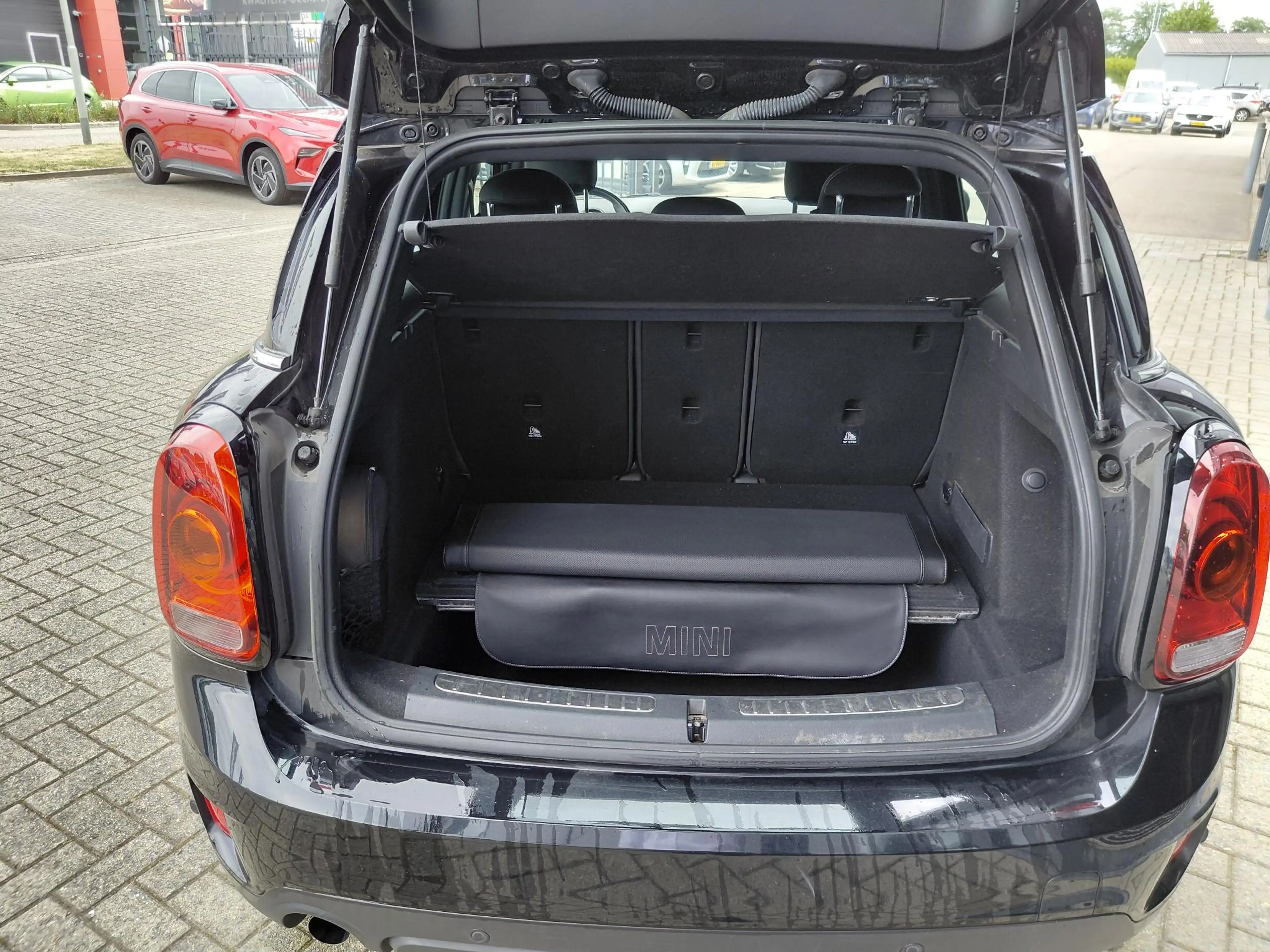MINI One Countryman 1.5 Chili — photo 7