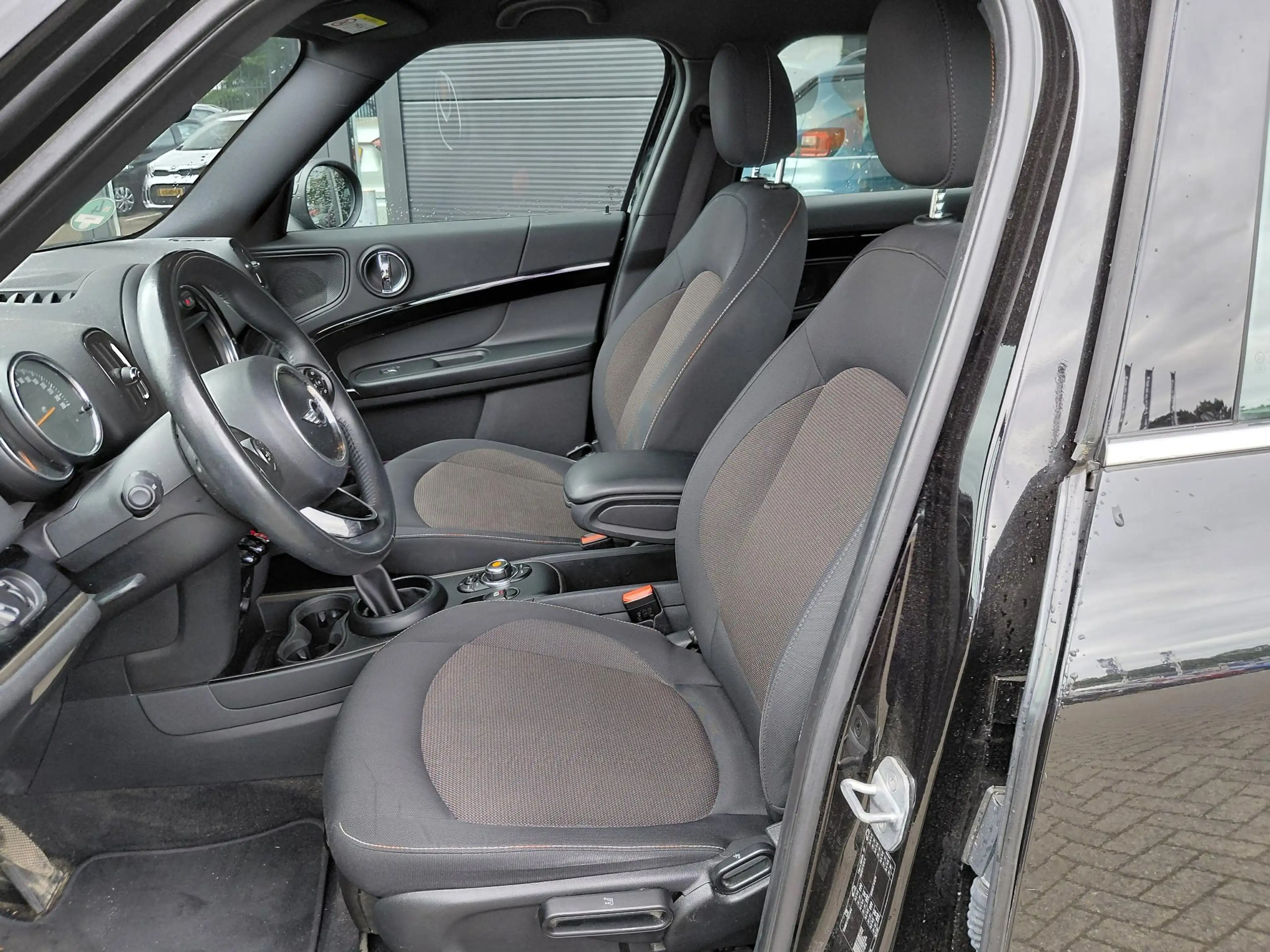 MINI One Countryman 1.5 Chili — photo 5