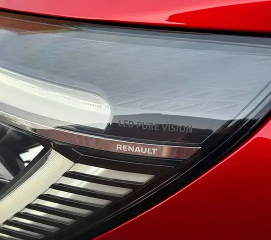 Renault Clio view 6