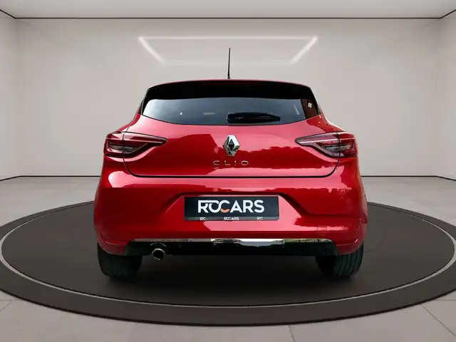 Renault Clio view 8