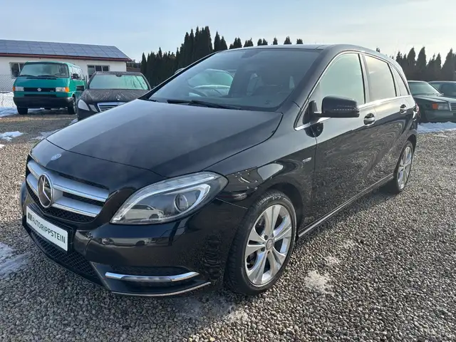 Mercedes-Benz B 200 CDI BlueEfficiency +XENON+NAVI+PANO+