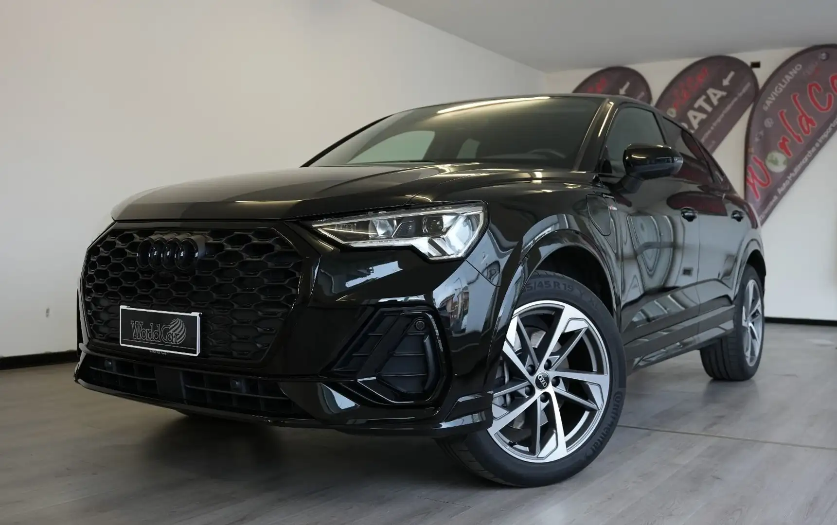 Audi Q3 Q3 Sportback 45 1.4 tfsi e S line edition s-tronic Noir - 1