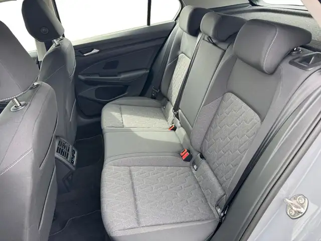 Volkswagen Golf view 10