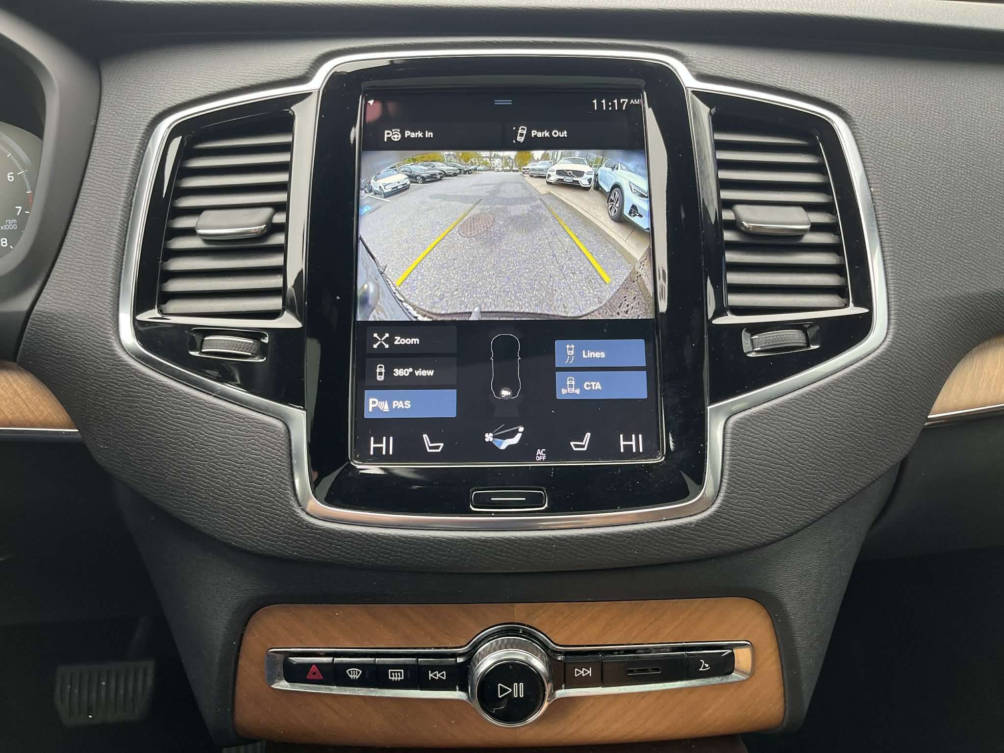 2022 Volvo XC90 T6 AWD Momentum (7-Seat) thumb 21