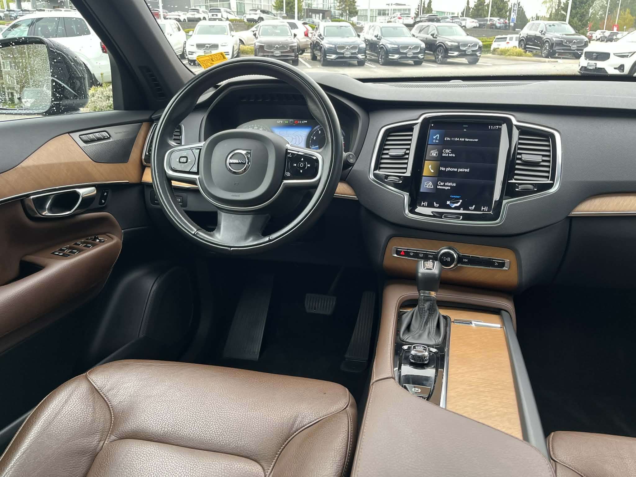 2022 Volvo XC90 T6 AWD Momentum (7-Seat) thumb 24