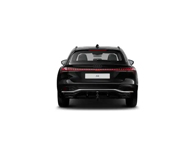 Audi A5 view 4