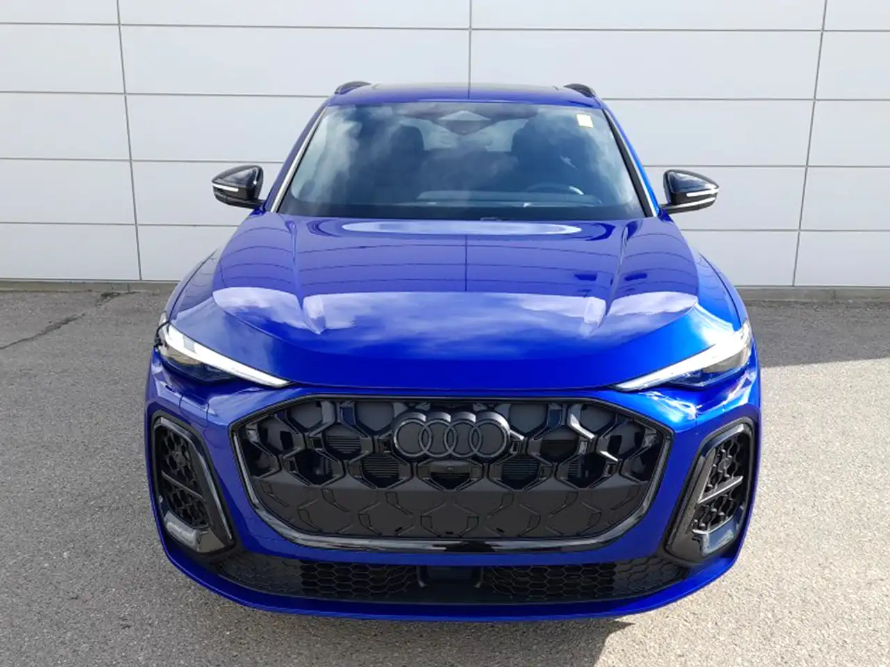 Audi Q5 снимка Audi Q5
