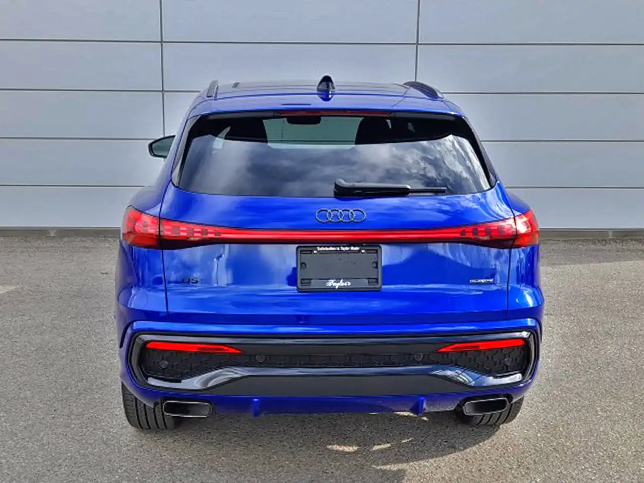 Audi Q5 снимка Audi Q5