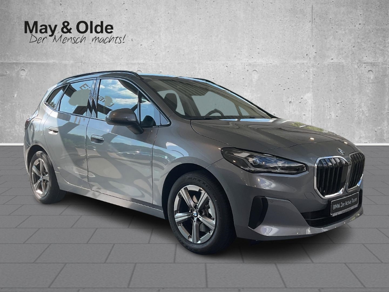 BMW 218 Active Tourer i Premium Paket AHK 17'' — photo 4
