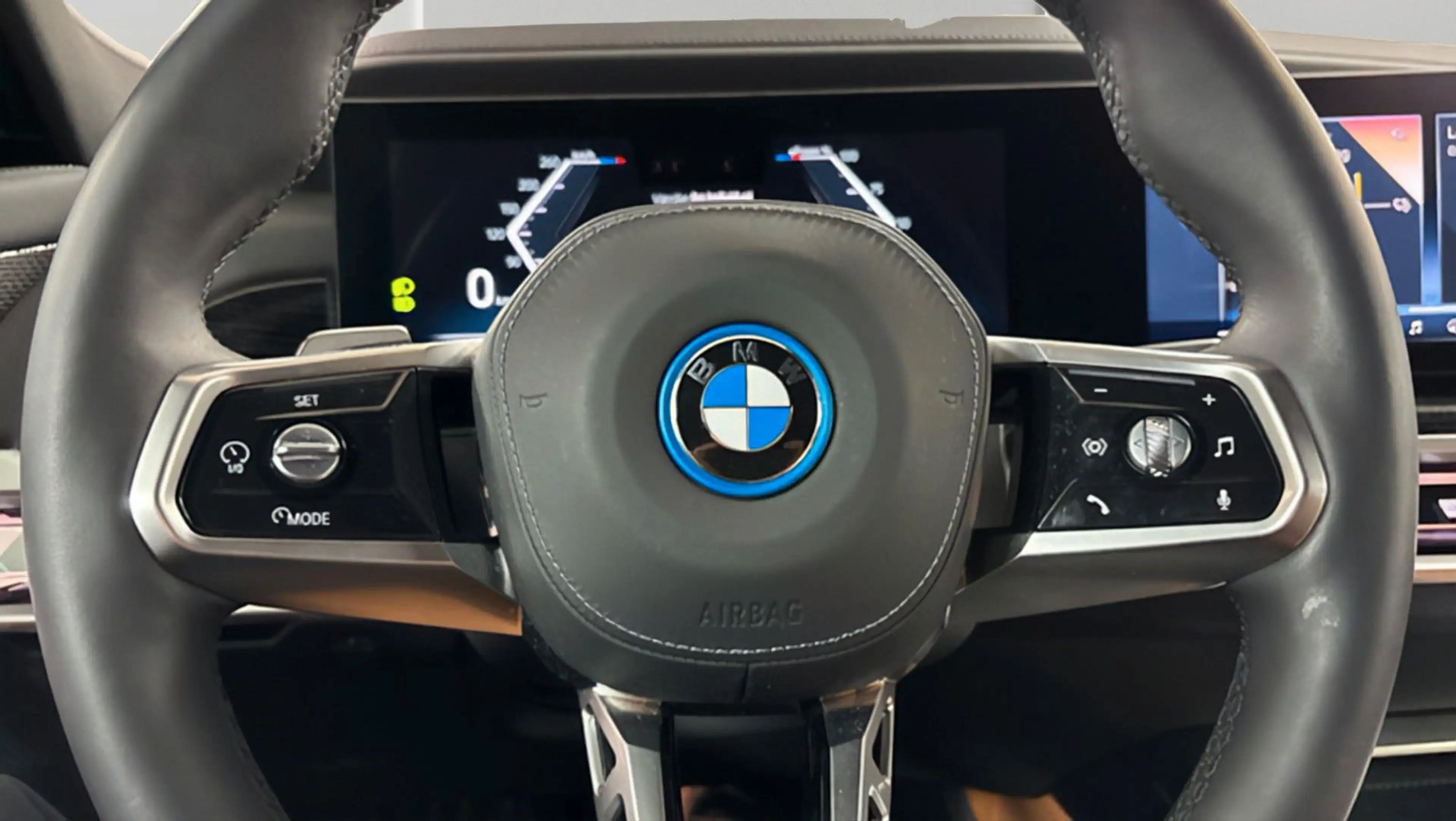 BMW i7 eDrive 50 M Sport TV Fond EntertMassage Sitzb — photo 9