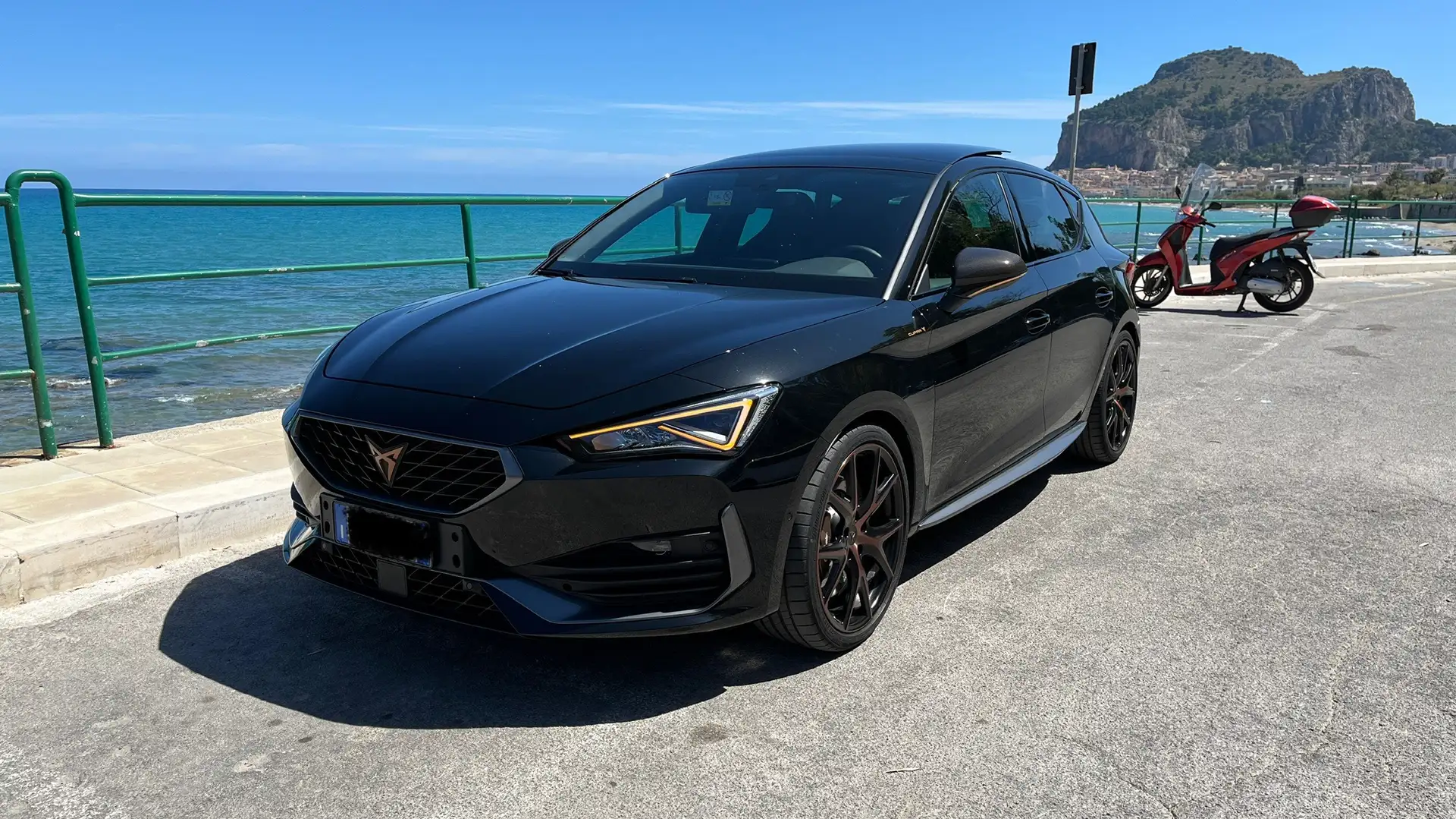 CUPRA Leon Leon 2.0 tsi VZ Carbon 300cv dsg Nero - 1