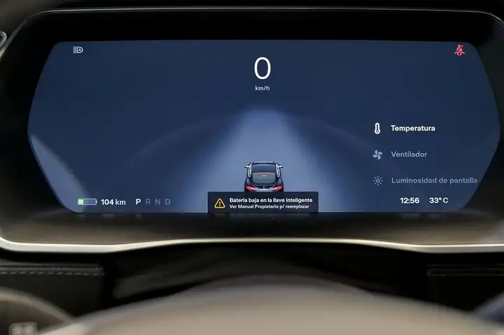 Tesla Model S 2016, foto 5