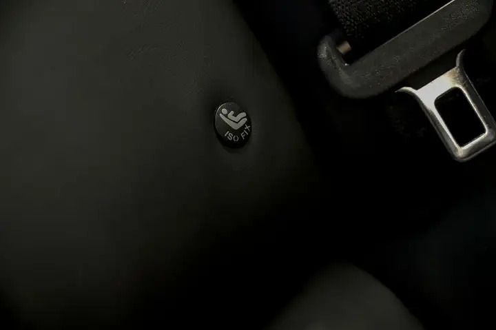 Tesla Model S 2016, foto 34