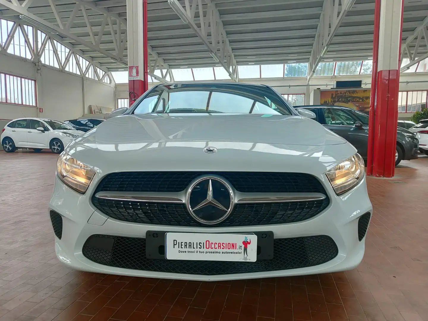 Mercedes-Benz A 180 Automatic Business Blanco - 1