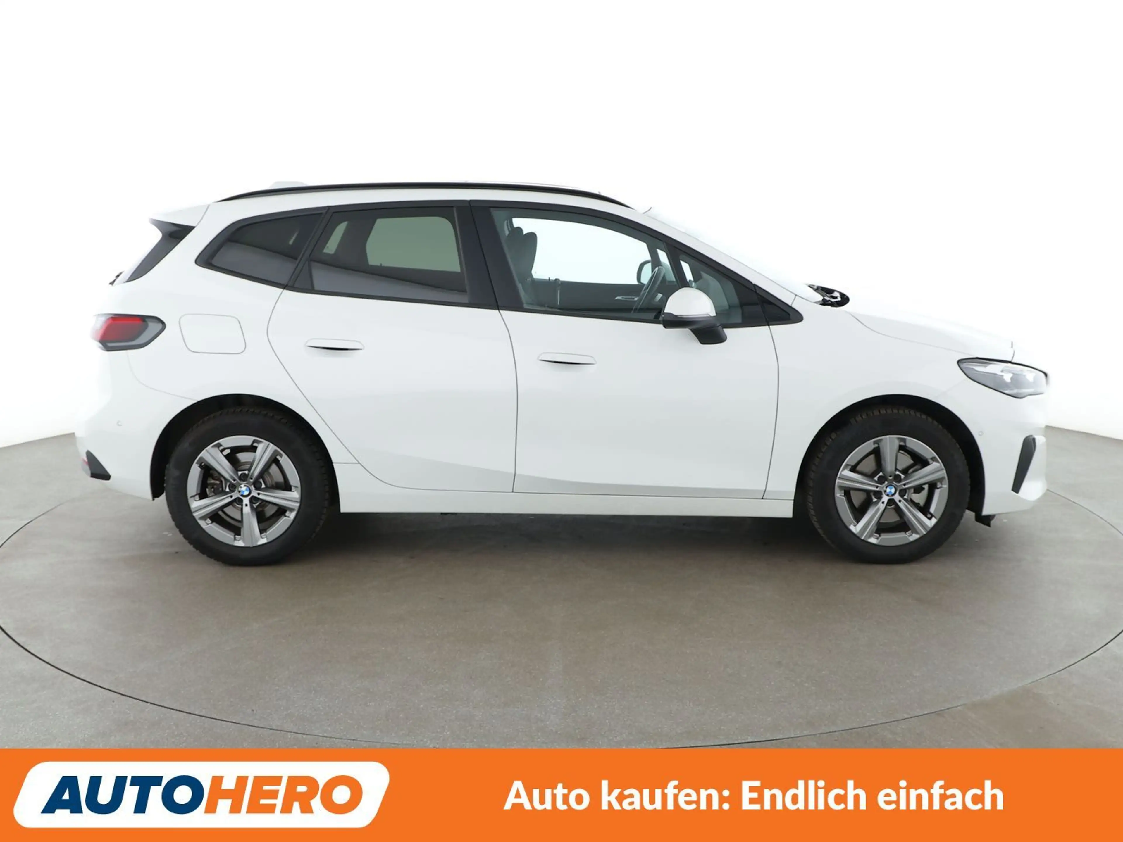BMW 220 220i Active Tourer Mild-Hybrid Aut.*NAV*TEMPO*CAM* — photo 7