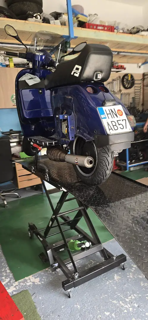 Vespa P 200 E Bleu - 2