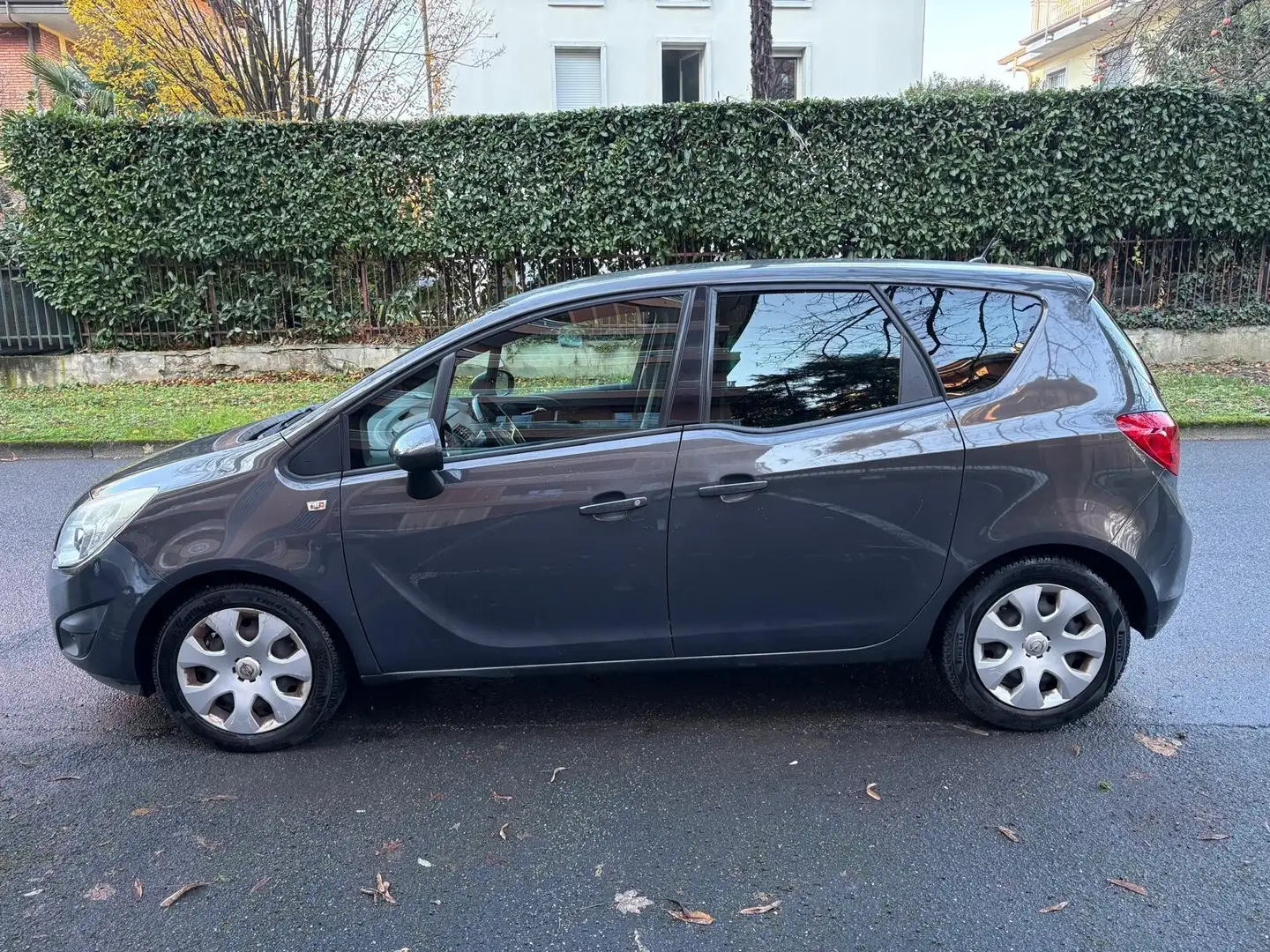 Opel Meriva Meriva 1.4 Turbo 120CV GPL Tech Cosmo benzina Argento - 2