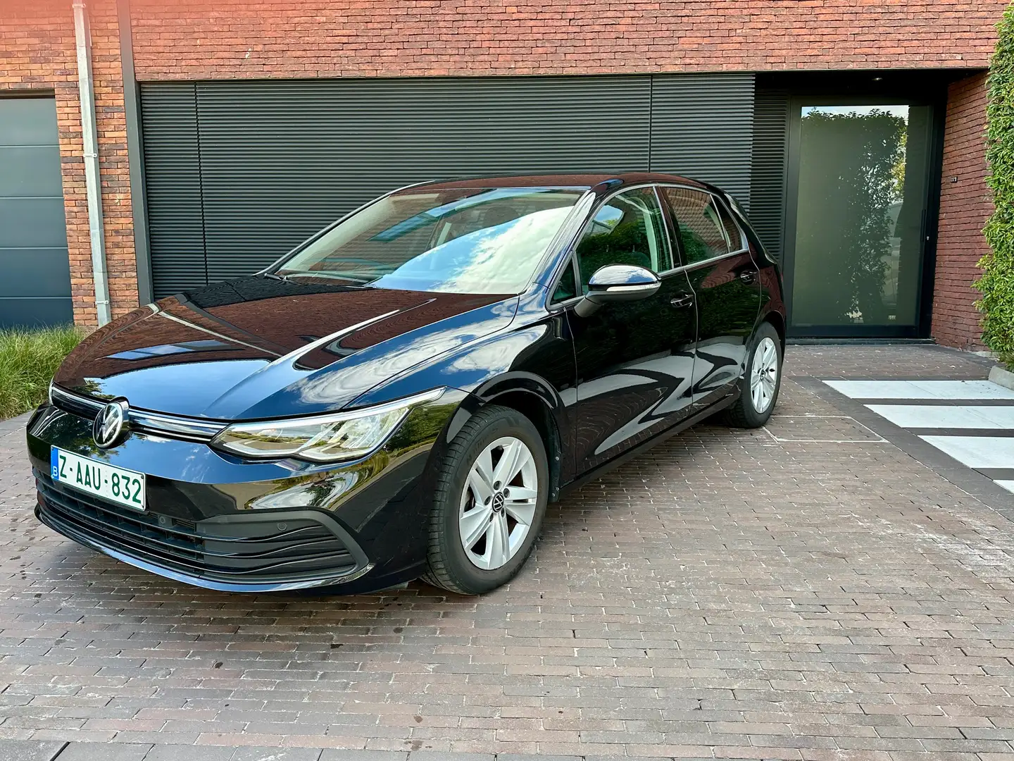 Volkswagen Golf 1.0 eTSI DSG FULL LED/NAVI/ADAP CRUISE/CARPLAY Noir - 1