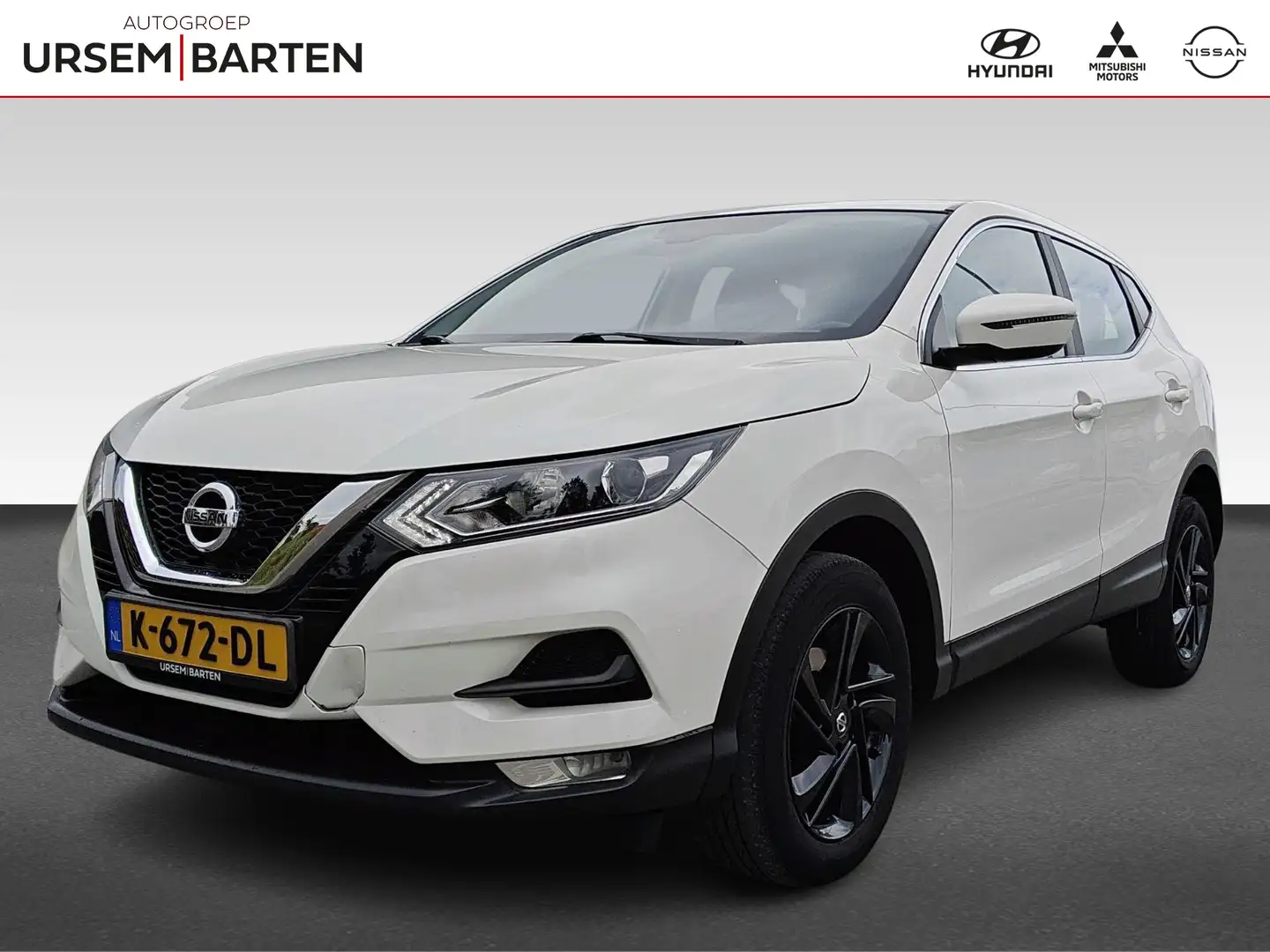 Nissan Qashqai 1.3 DIG-T Acces Edition Weiß - 1