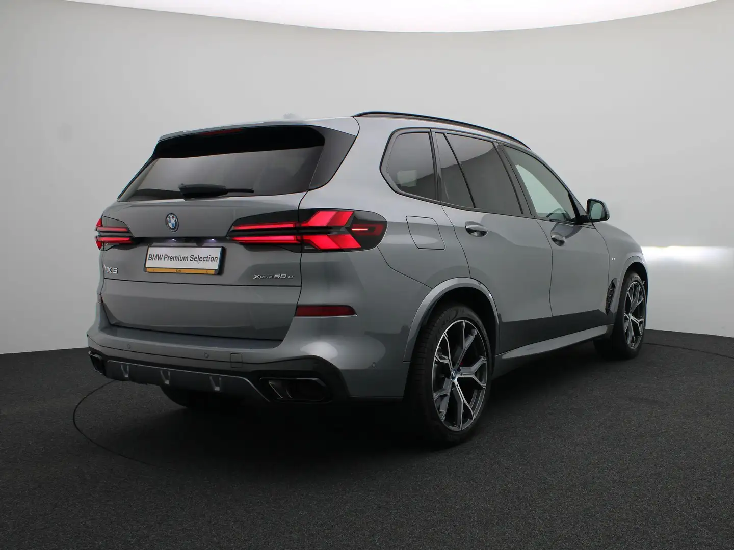 BMW X5 xDrive50e M Sportpakket Pro | Trekhaak | Panoramad Grigio - 2