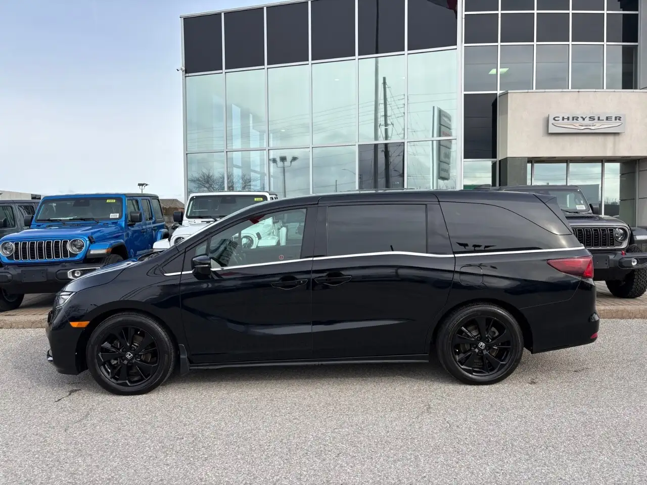 Honda Odyssey снимка Honda Odyssey