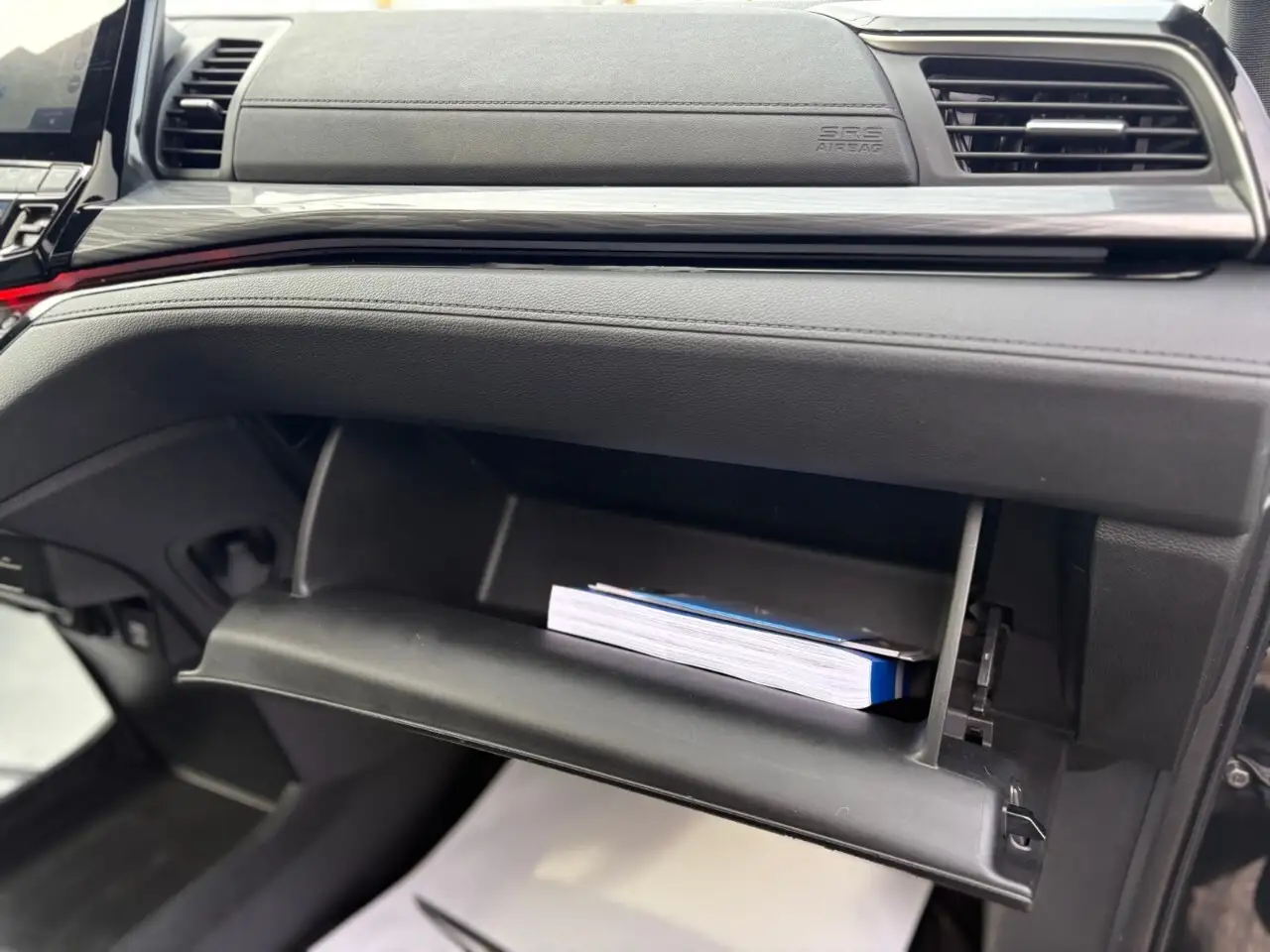 Honda Odyssey снимка Honda Odyssey