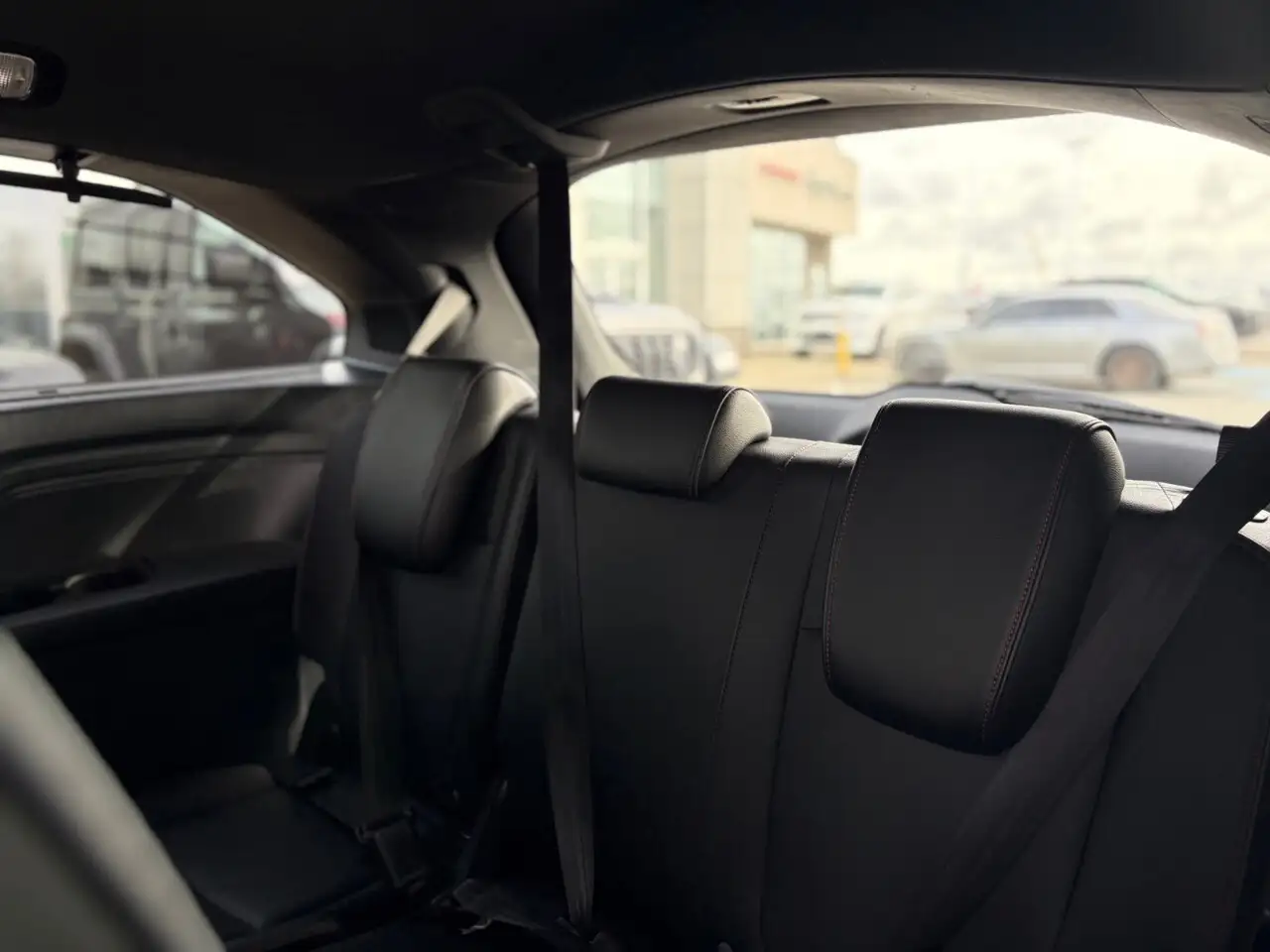 Honda Odyssey снимка Honda Odyssey