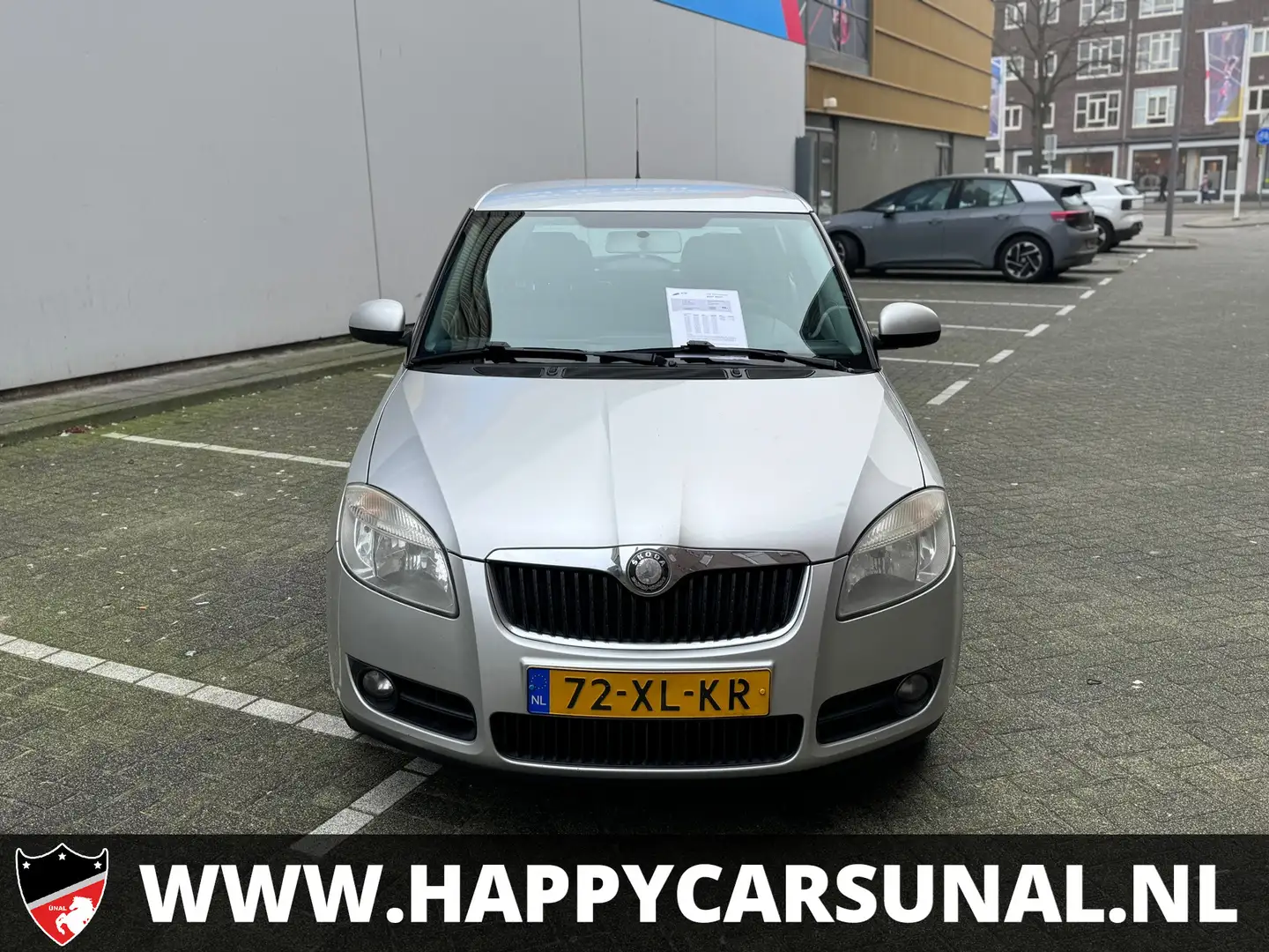 Skoda Fabia 1.4-16V Ambiente, AIRCO, NAP, Nieuwe APK Szürke - 2