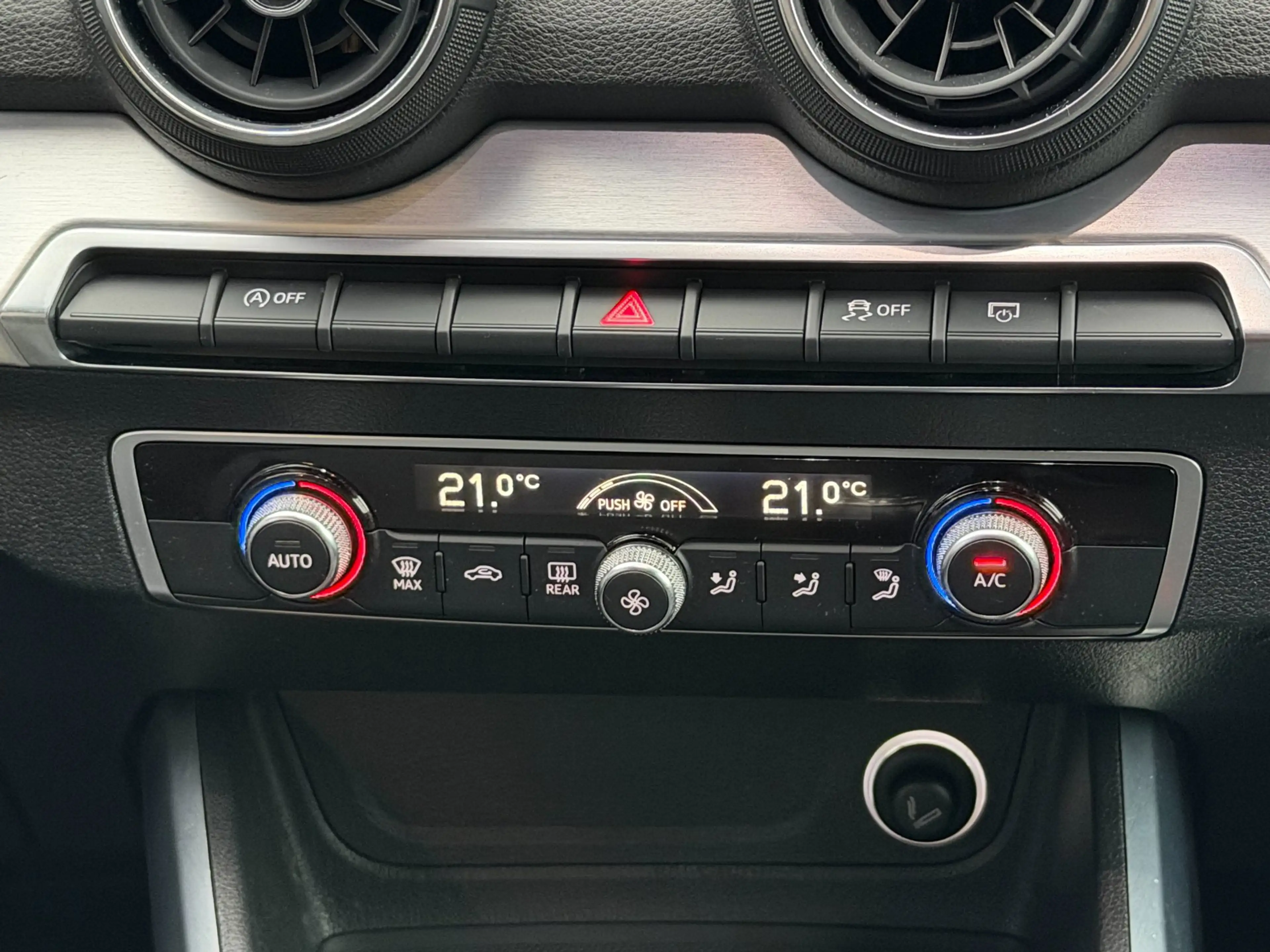 Audi Q2 1.0 TFSI Design Pro Line|Org NL — photo 15