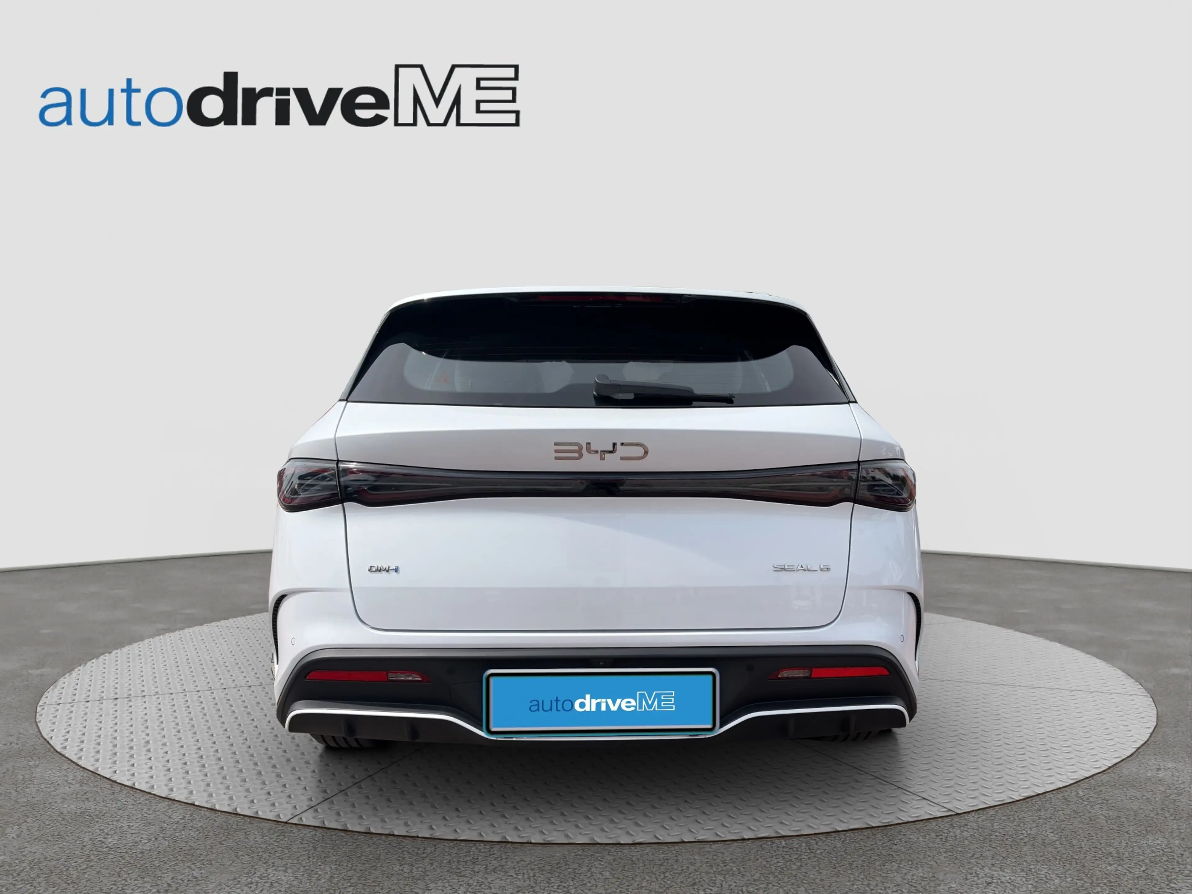 BYD Seal 6 Touring DM-i Boost — photo 4