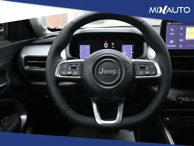 Jeep Avenger view 12