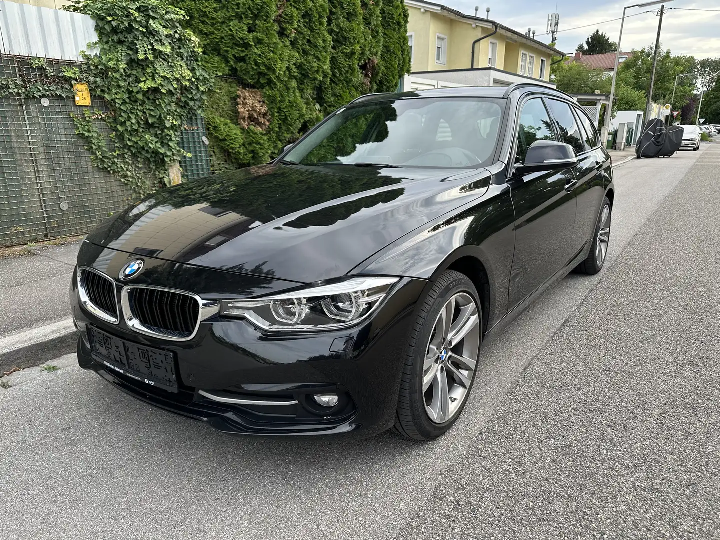 BMW 318 318d xDrive Touring Sport Line - 1