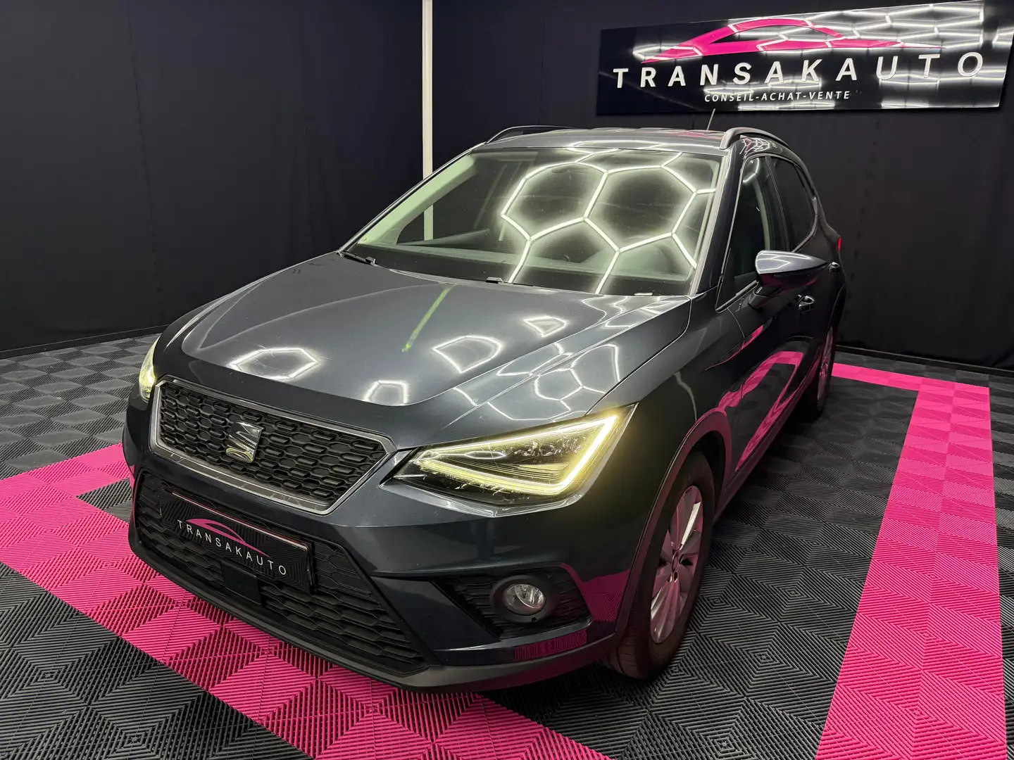 SEAT Arona Arona 1.0 TSI Move / Garantie 12 MOIS Gris - 2