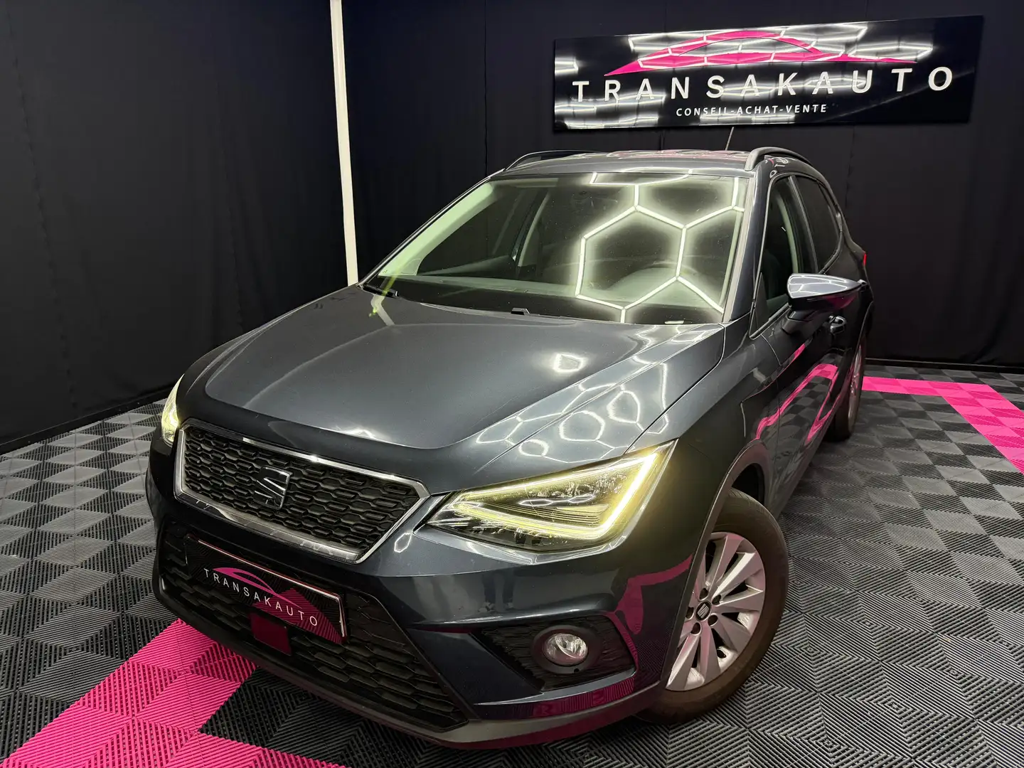 SEAT Arona Arona 1.0 TSI Move / Garantie 12 MOIS Gris - 1