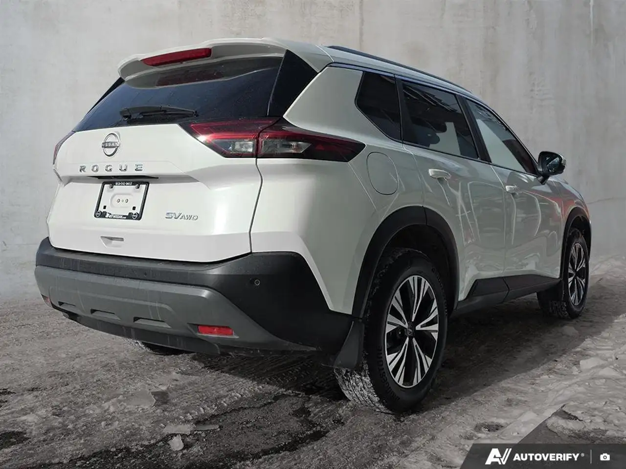 Nissan Rogue снимка Nissan Rogue