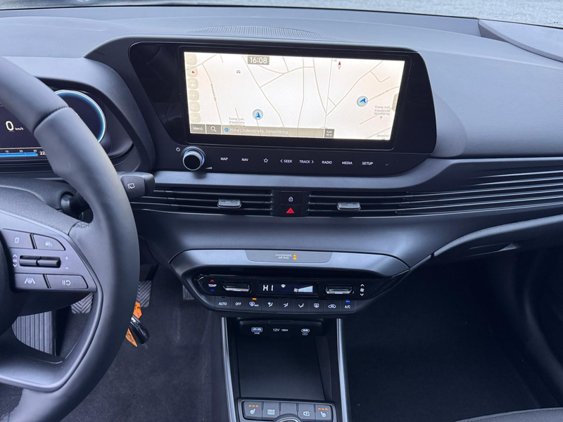 Hyundai i20 Family Automatik 66 kW (90 PS), Automatik, Fron... — photo 12