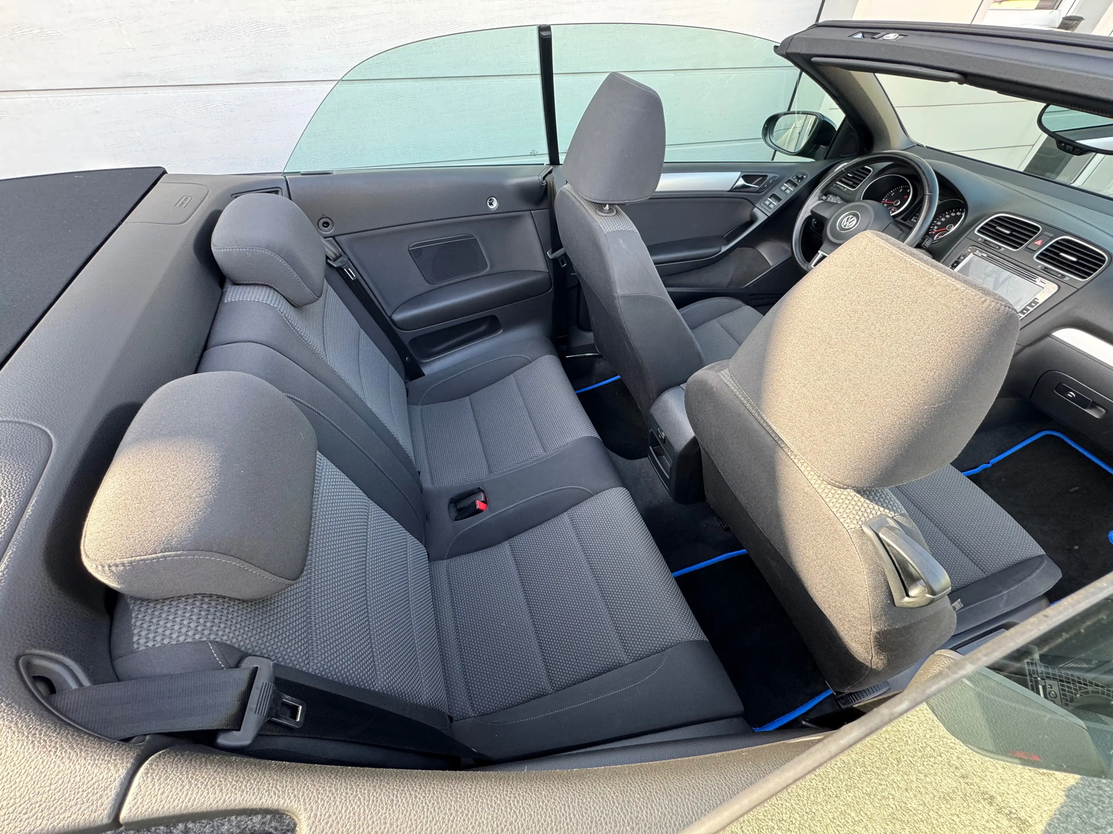Volkswagen Golf Cabriolet 1,2 TSI*PDC*SHZ*TEMPOMAT*uvm — photo 12