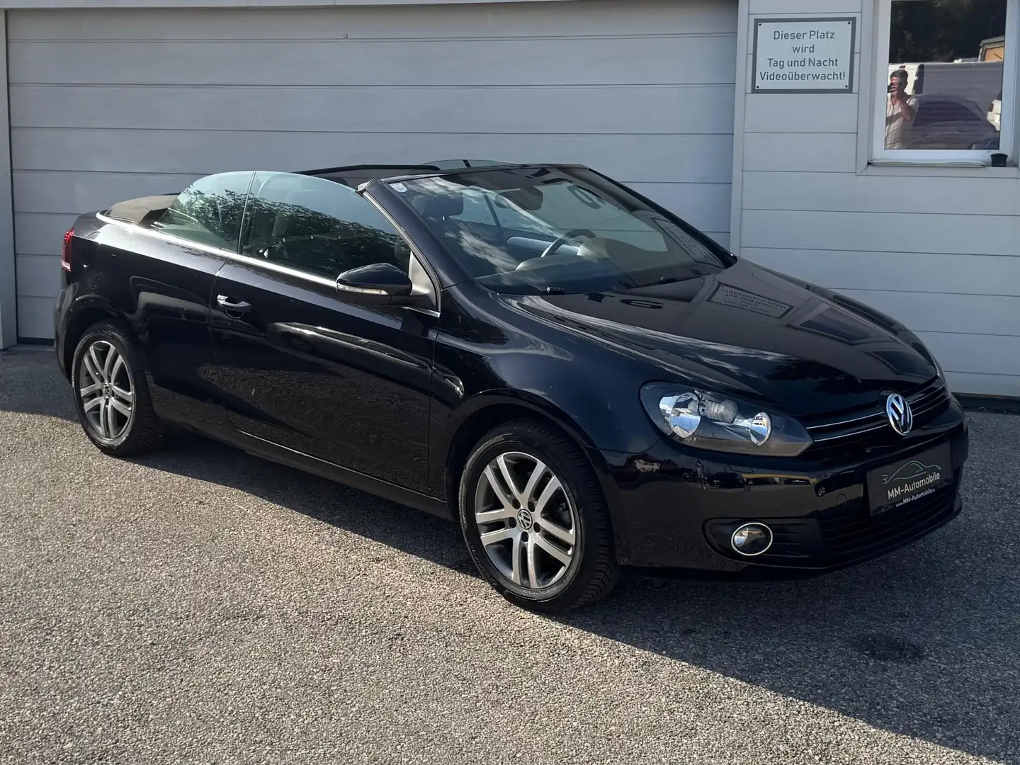 Volkswagen Golf Cabriolet 1,2 TSI*PDC*SHZ*TEMPOMAT*uvm Schwarz - 2