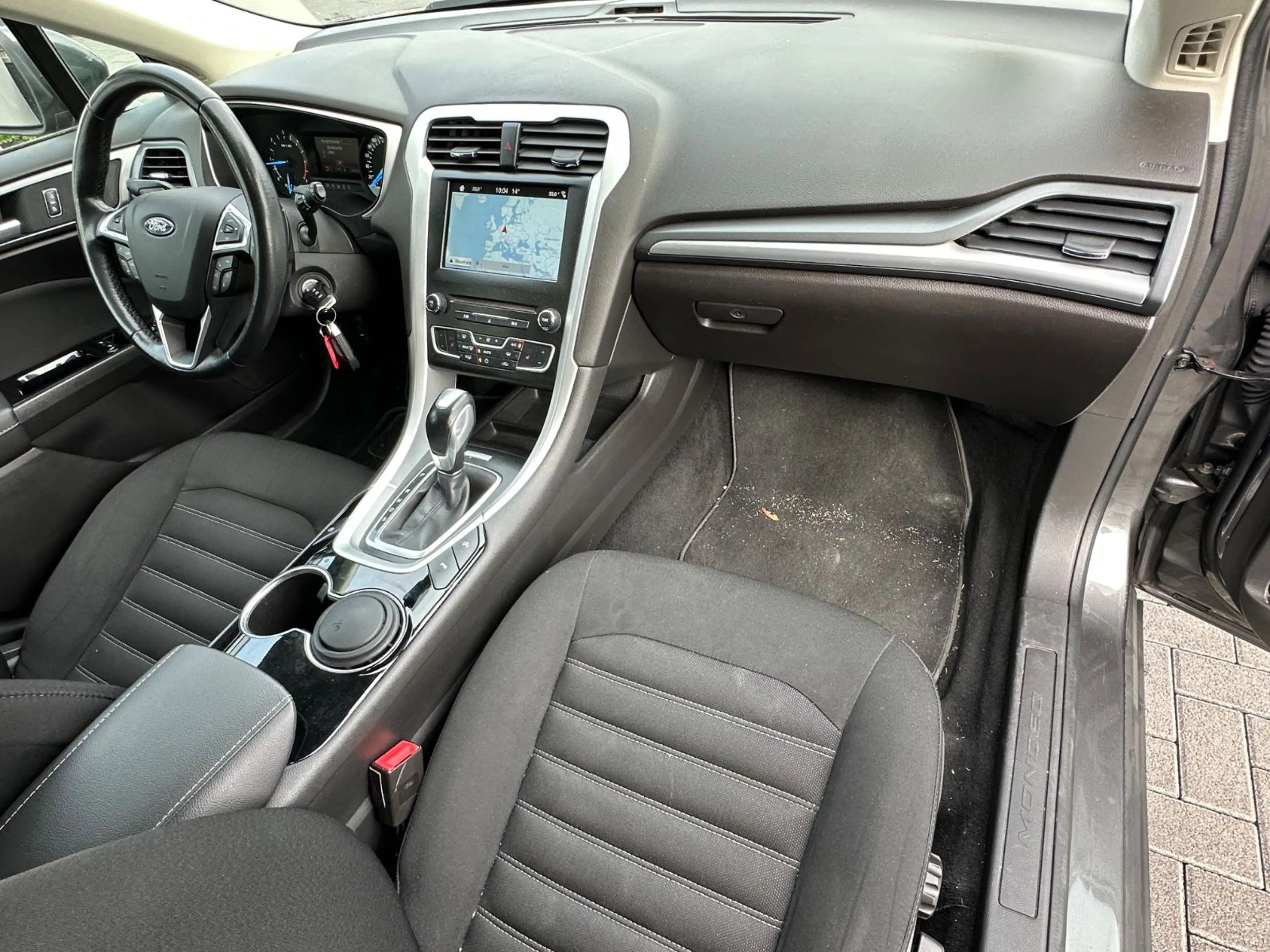 Ford Mondeo Turnier Business Edition Automatik*LED*NA — photo 25