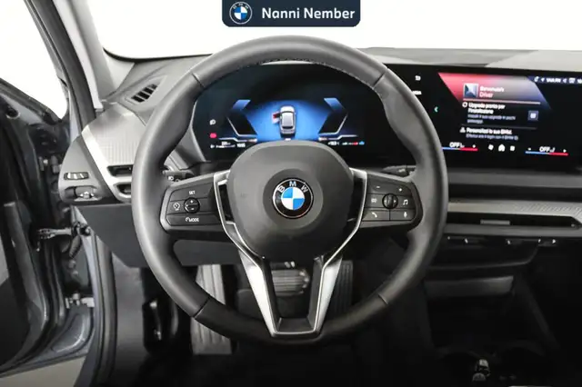 BMW 1 Series view 15