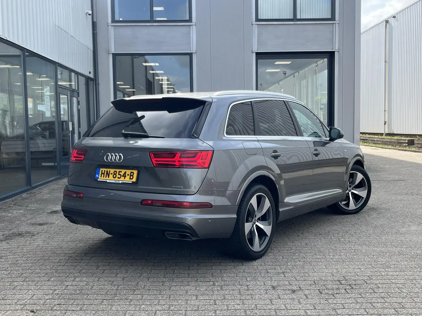 Audi Q7 3.0 TDI quattro Pro Line S 7p | NL Auto/Navi/Leder Gris - 2