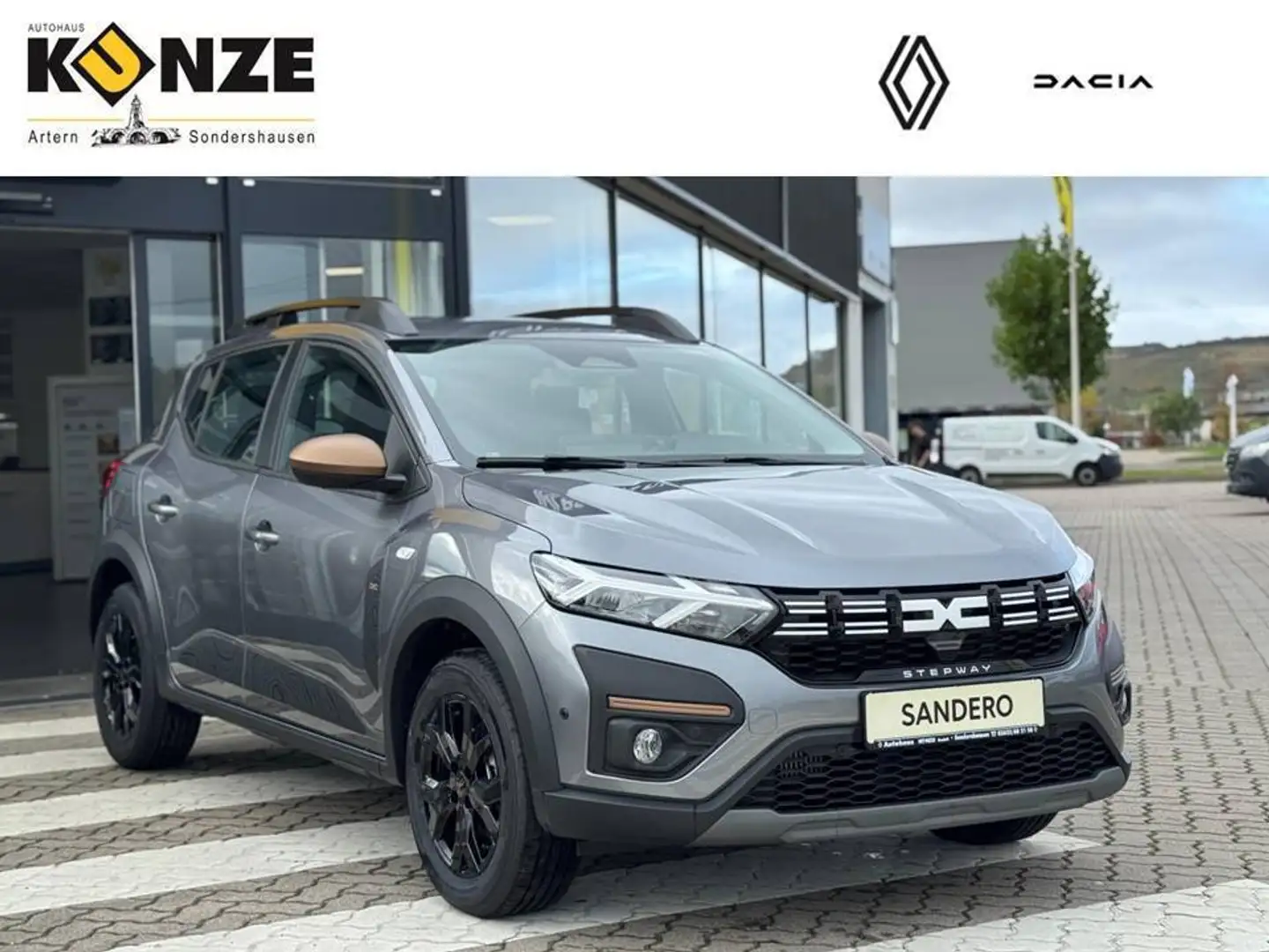 Dacia Sandero Stepway Extreme TCe 90 CVT *City-P./SHZ* Grau - 1