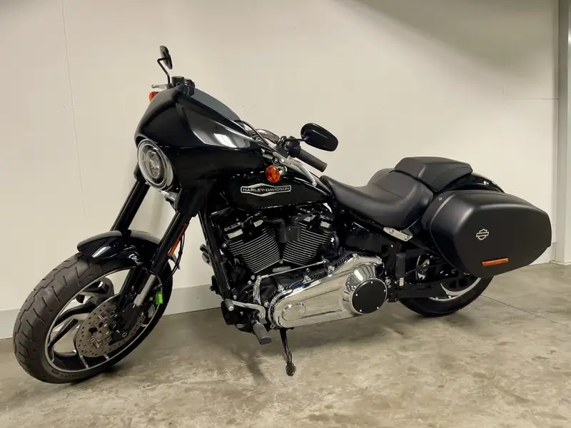 Harley-Davidson Sport Glide - foto 7