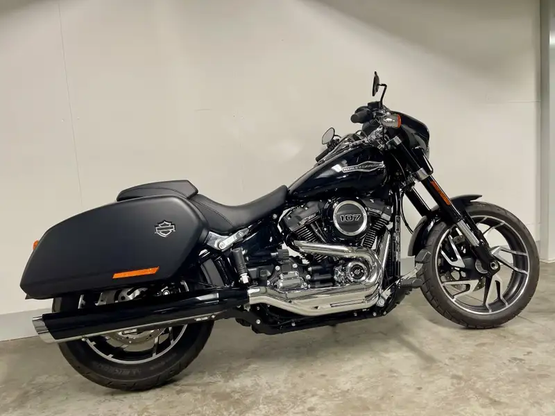 Harley-Davidson Sport Glide - foto 4
